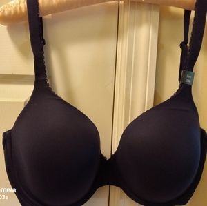 Victoria's Secret Body by Victoria Bra